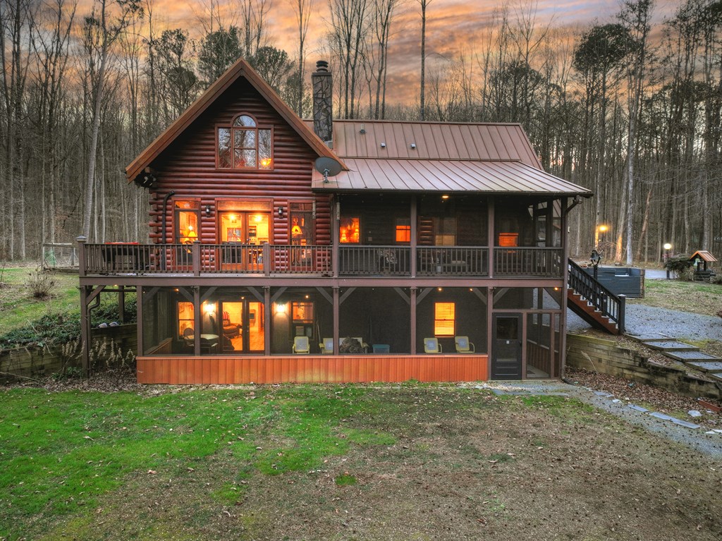 422535 Talking Rock Residential