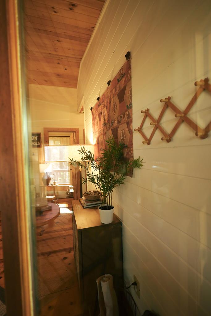 422537 Blue Ridge Residential