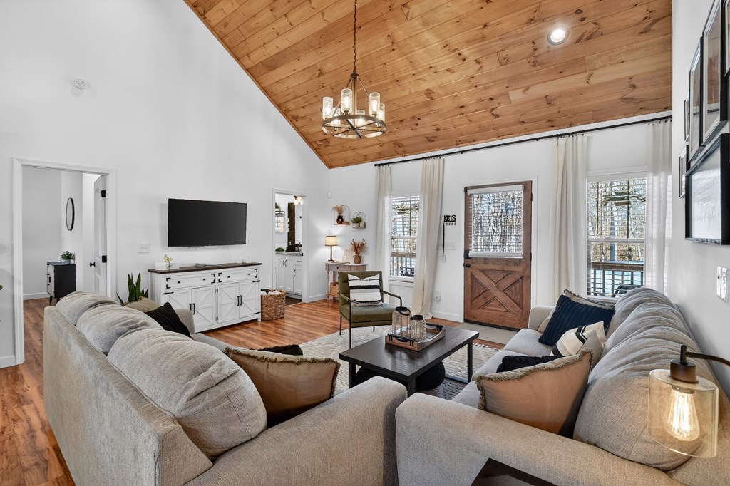 422538 Ellijay Residential