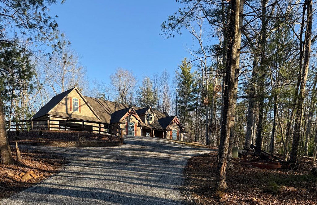 422539 Young Harris Residential