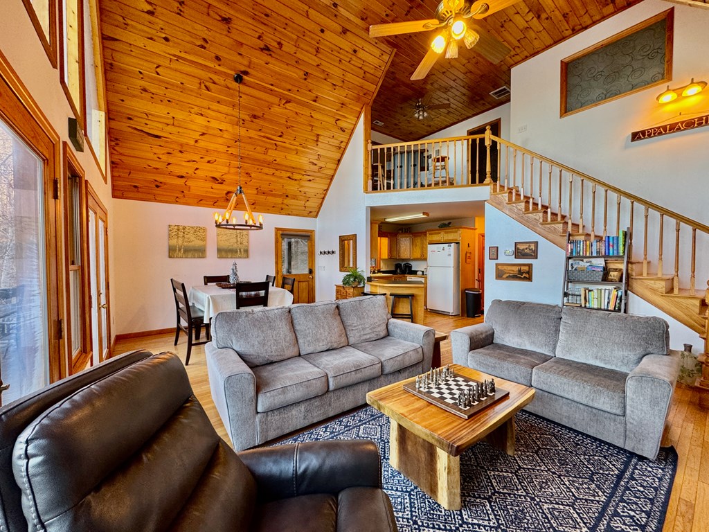 422542 Murphy Residential