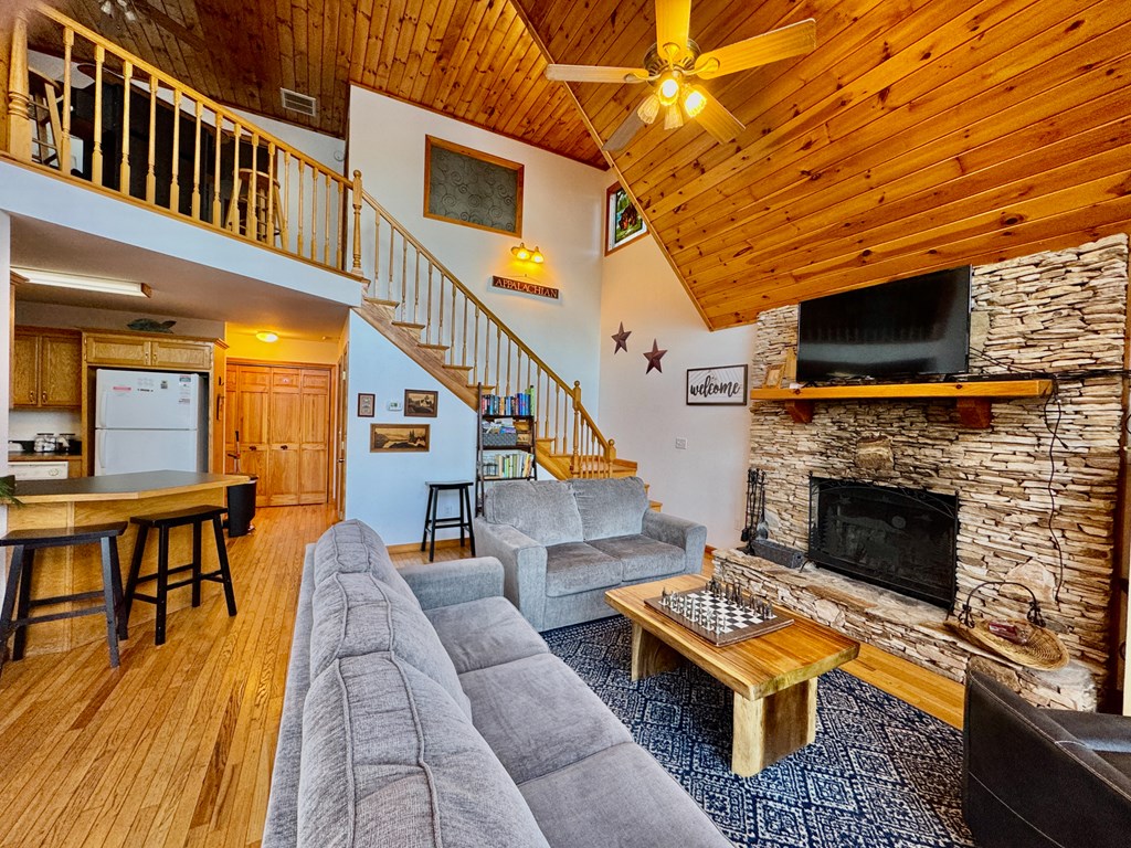 422542 Murphy Residential