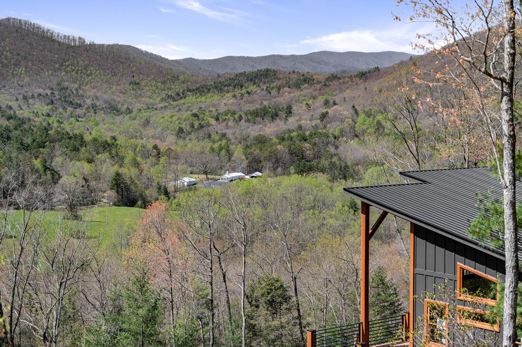 422543 Epworth Residential