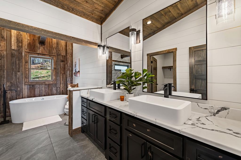 422543 Epworth Residential