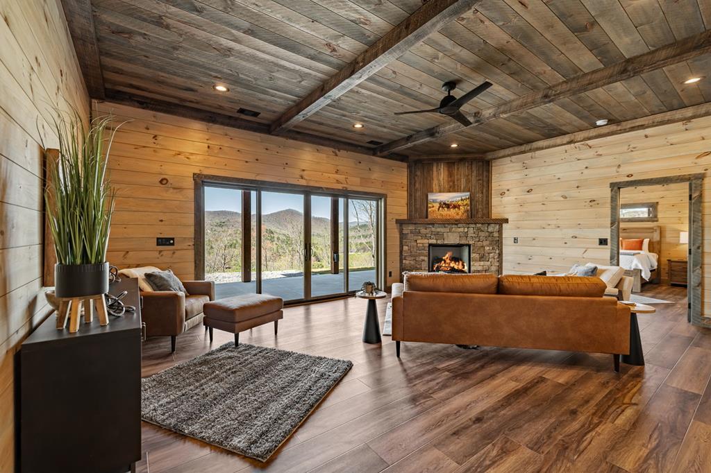 422543 Epworth Residential