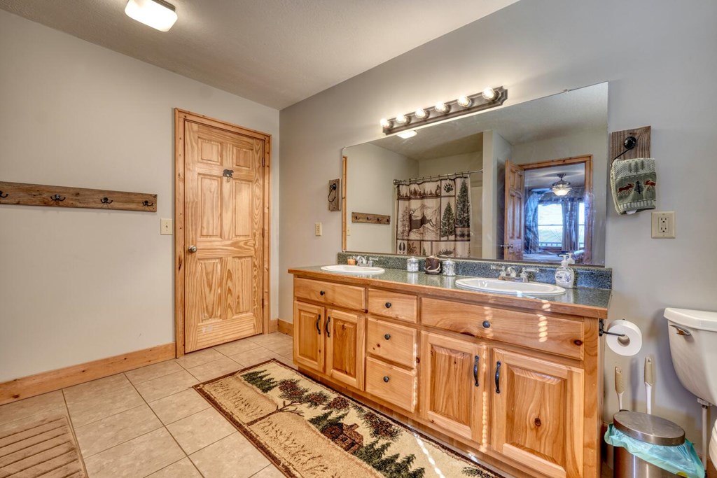 422544 Hiawassee Residential