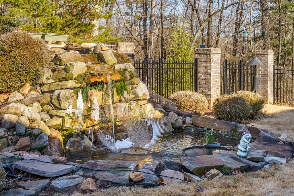 422549 Ellijay Residential