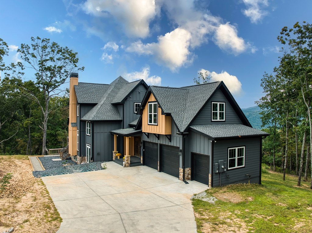 422553 Talking Rock Residential