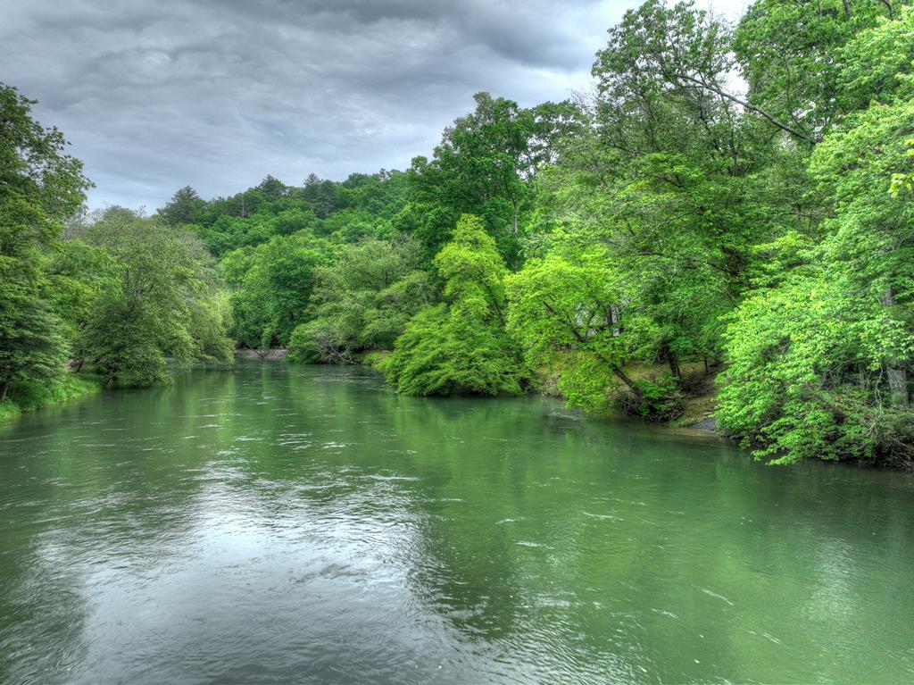 422554 Mineral Bluff Residential