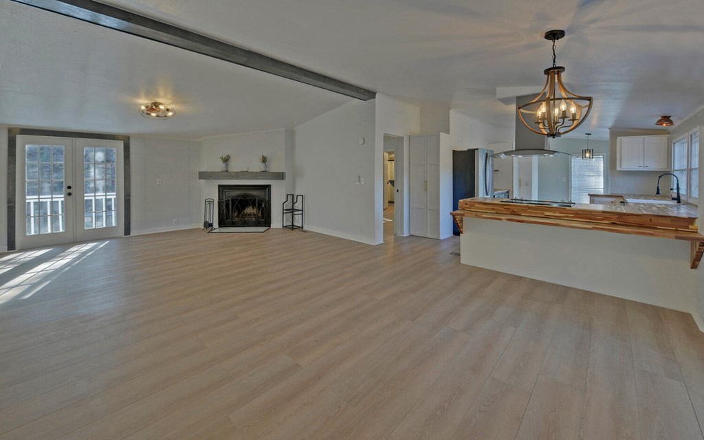 422555 Marble Residential