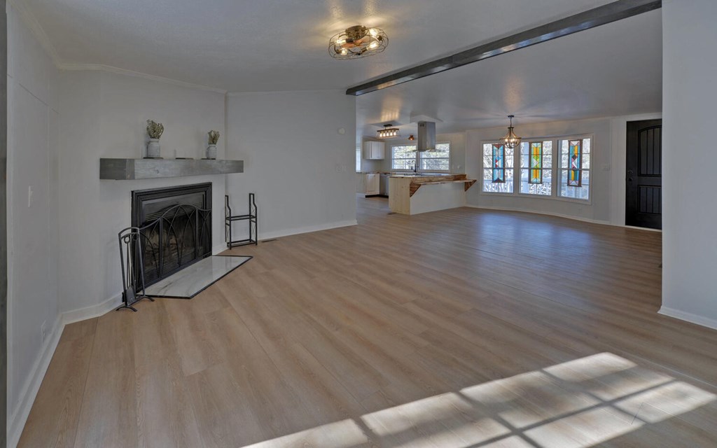 422555 Marble Residential