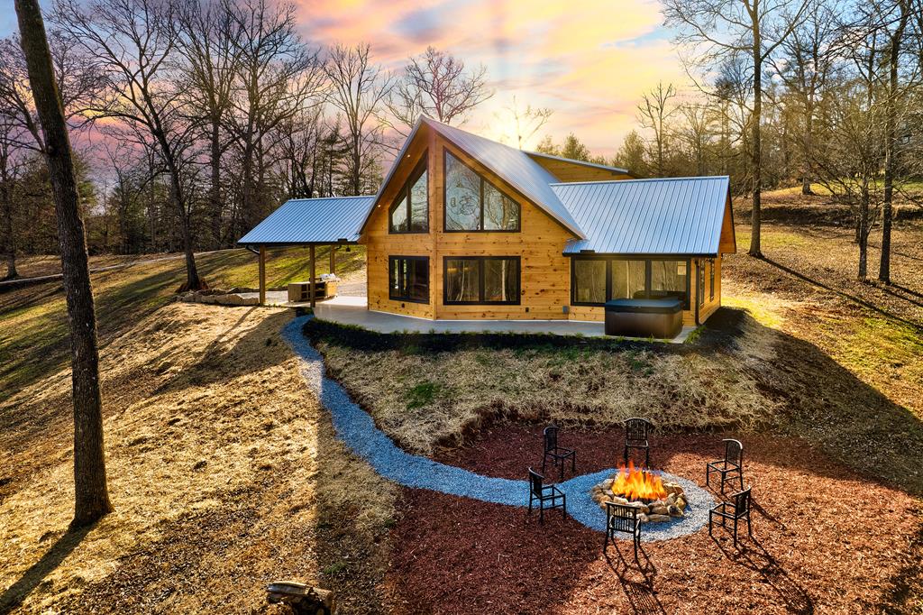 422556 Blue Ridge Residential