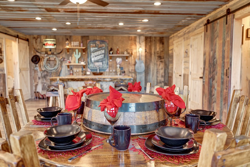 422556 Blue Ridge Residential