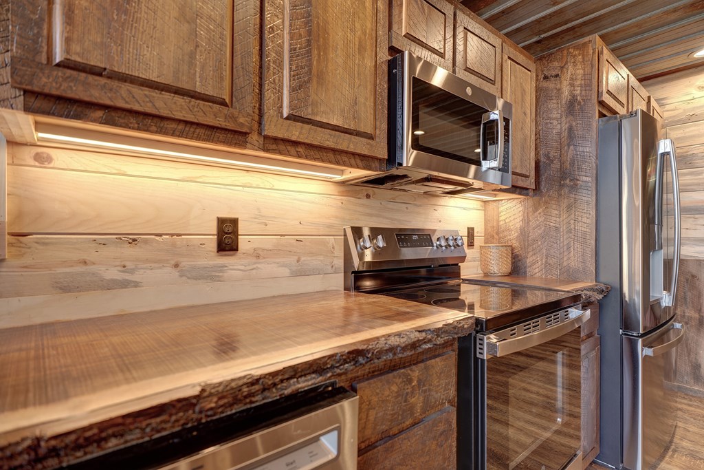 422556 Blue Ridge Residential