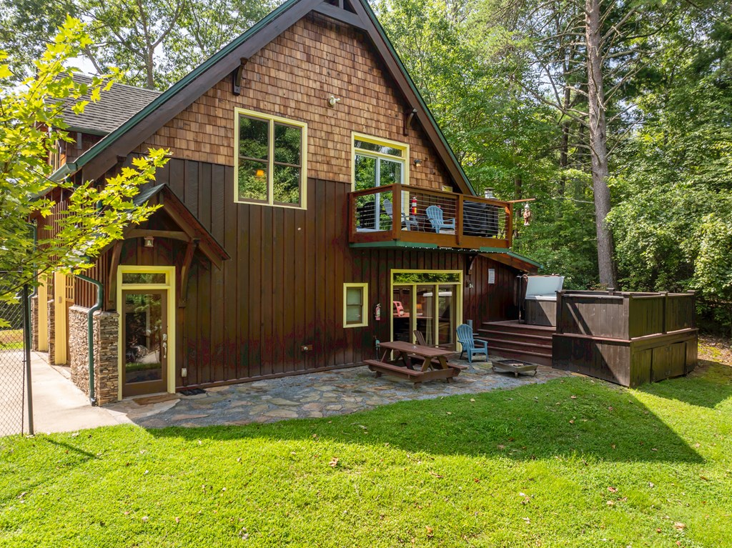 422562 Blue Ridge Residential