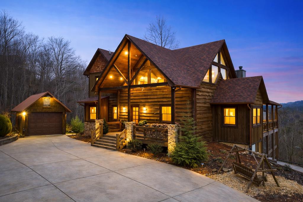 422563 Blue Ridge Residential