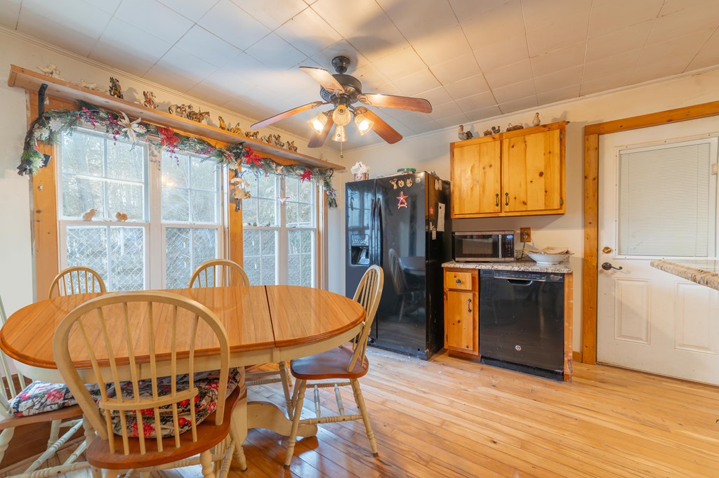 422564 Murphy Residential