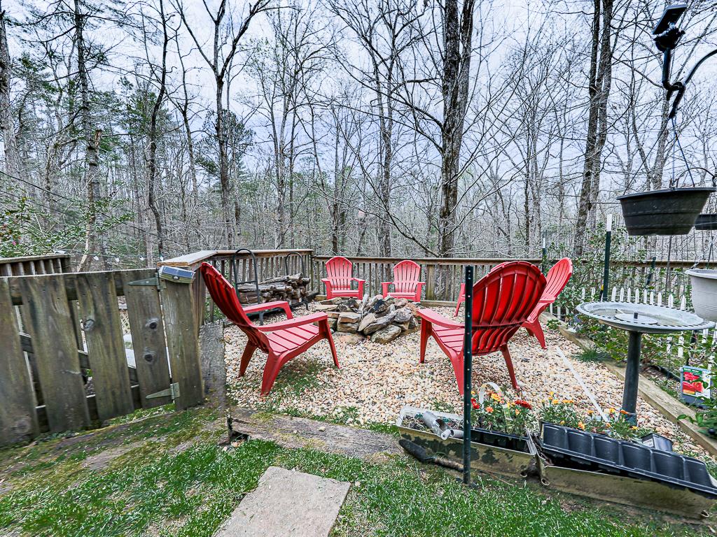 422566 Ellijay Residential