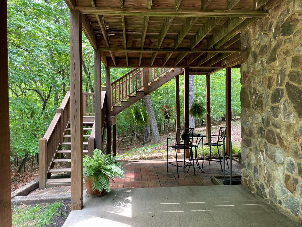 422574 Mineral Bluff Residential