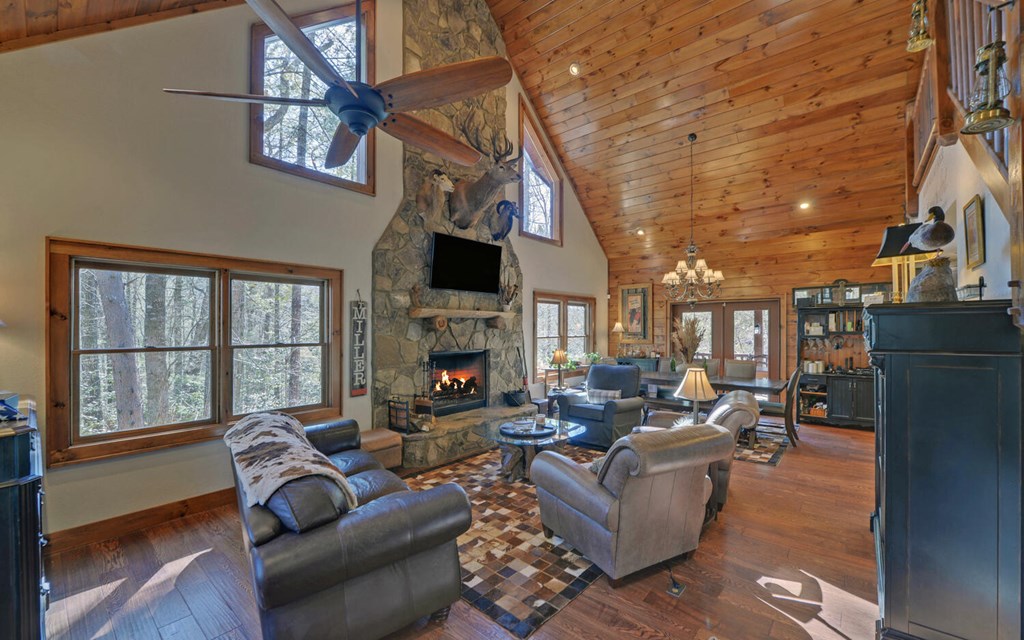 422580 Murphy Residential