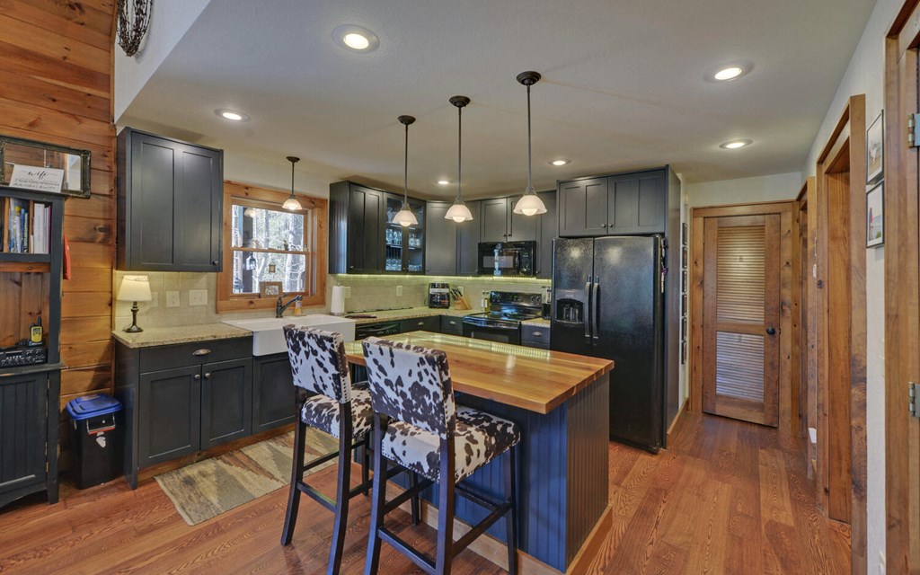 422580 Murphy Residential