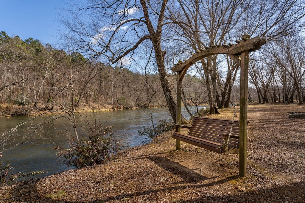 422594 Blue Ridge Residential