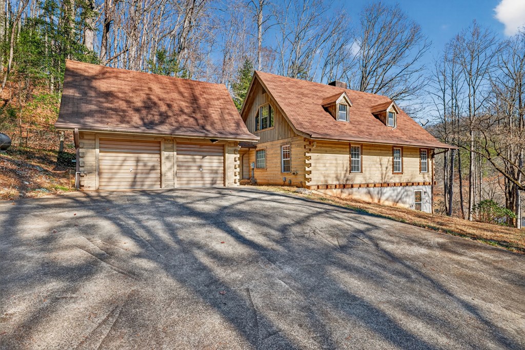 422596 Murphy Residential