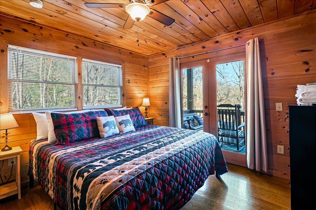 422597 Mineral Bluff Residential