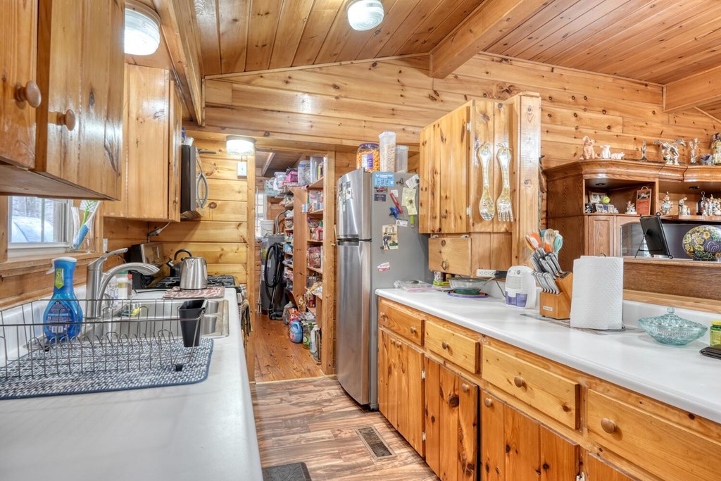 422606 Blairsville Residential