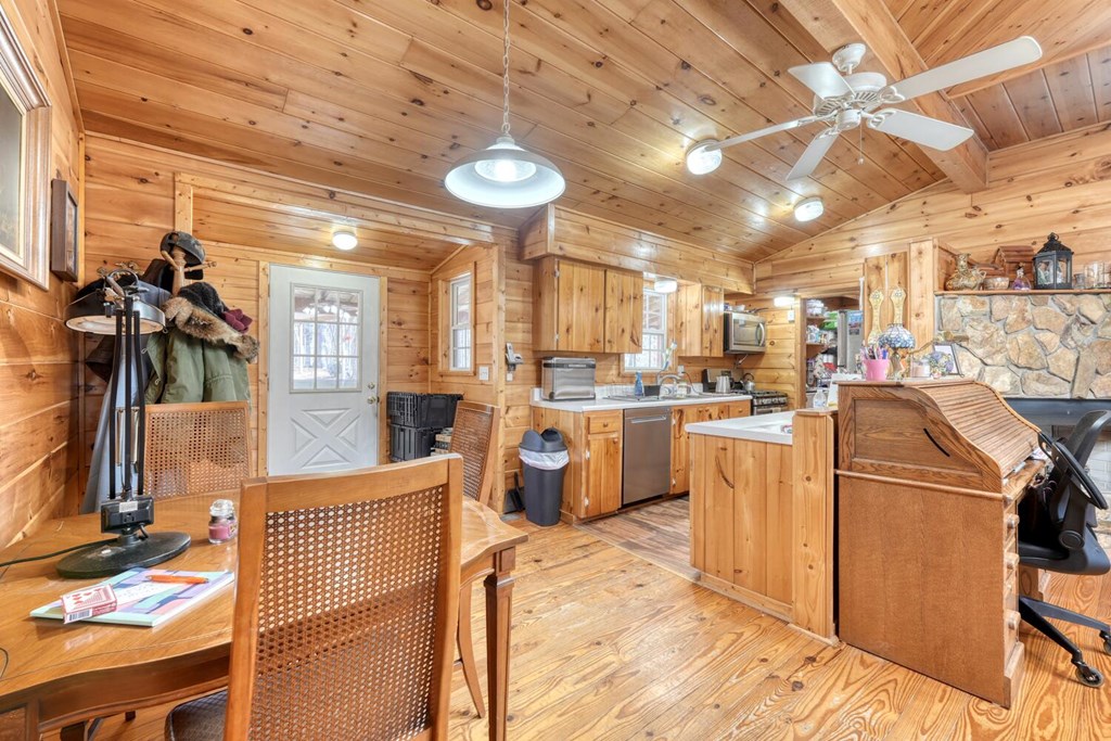 422606 Blairsville Residential