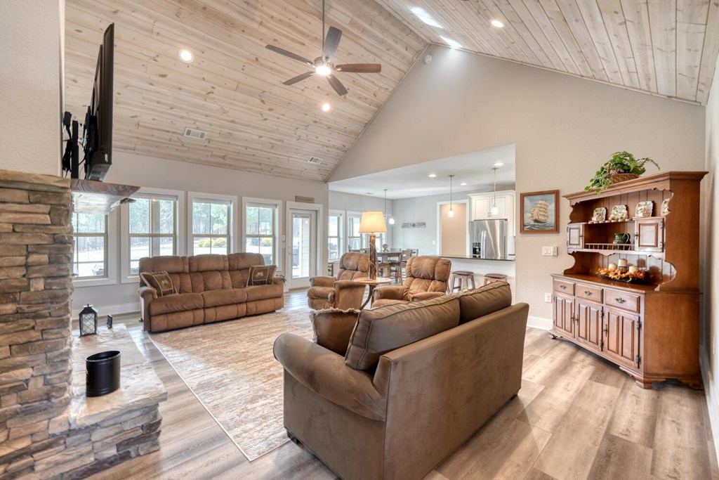 422609 Blairsville Residential