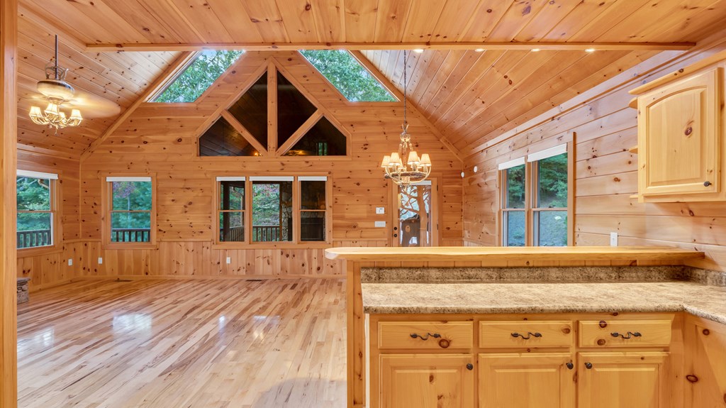 422611 Morganton Residential