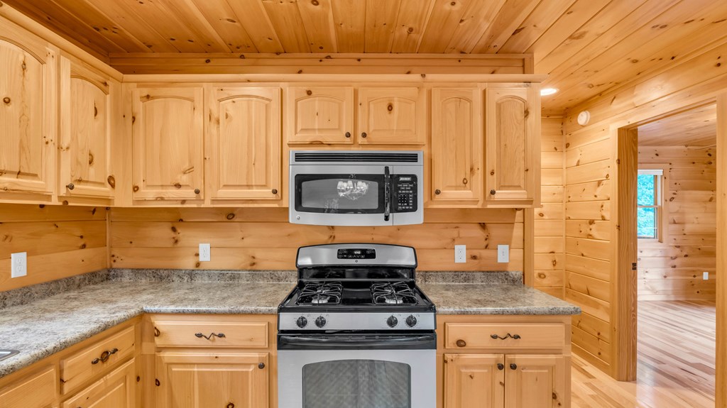 422611 Morganton Residential