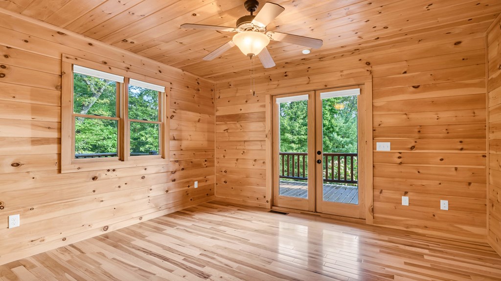 422611 Morganton Residential