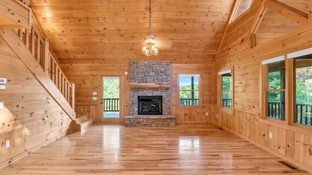 422611 Morganton Residential