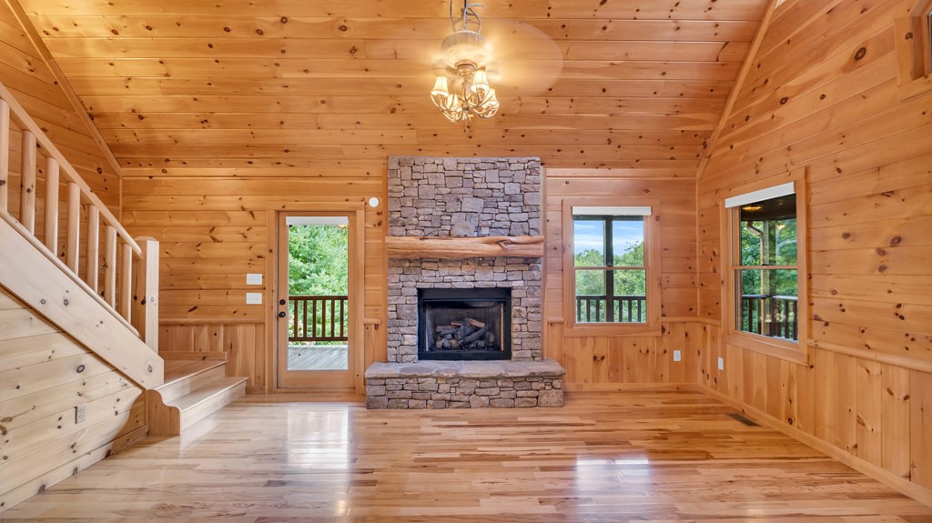 422611 Morganton Residential