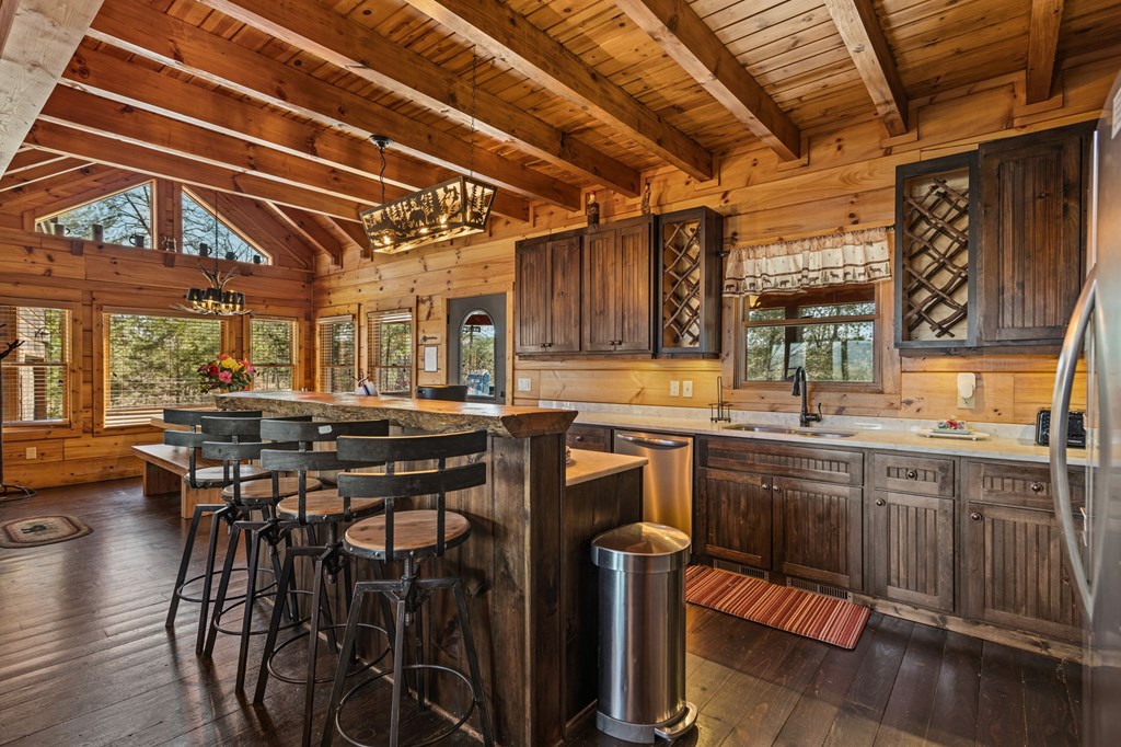 423616 Blue Ridge Residential