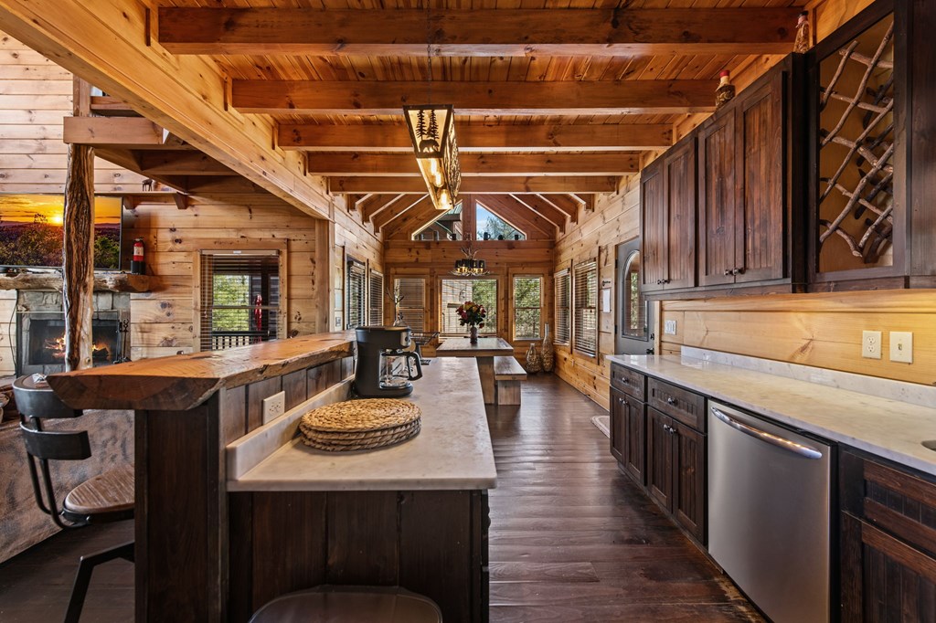 423616 Blue Ridge Residential