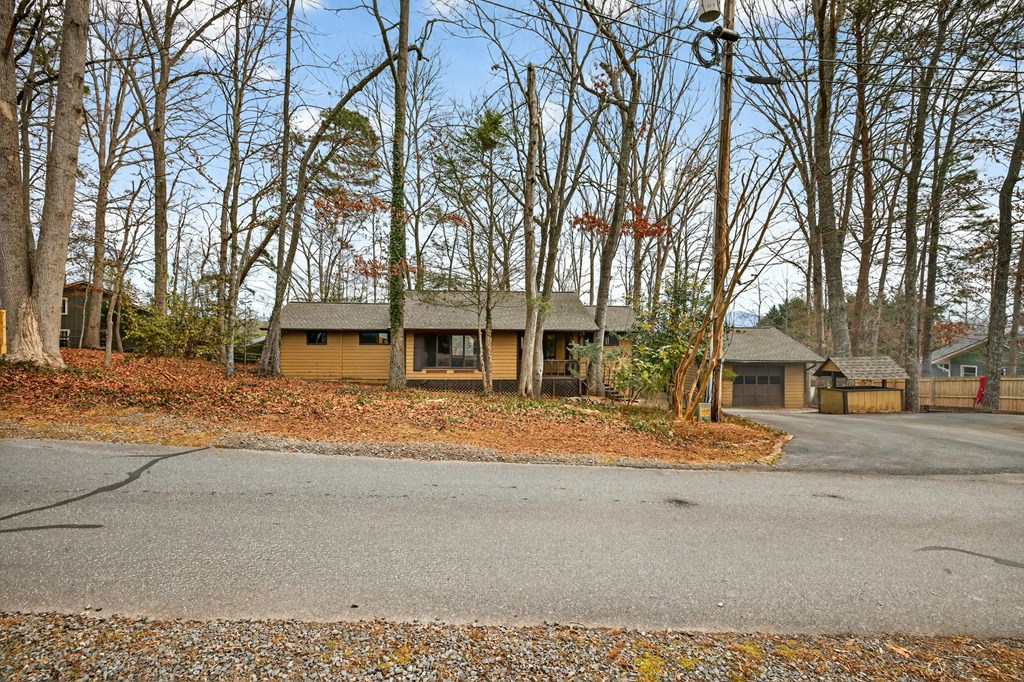 423617 Hayesville Residential