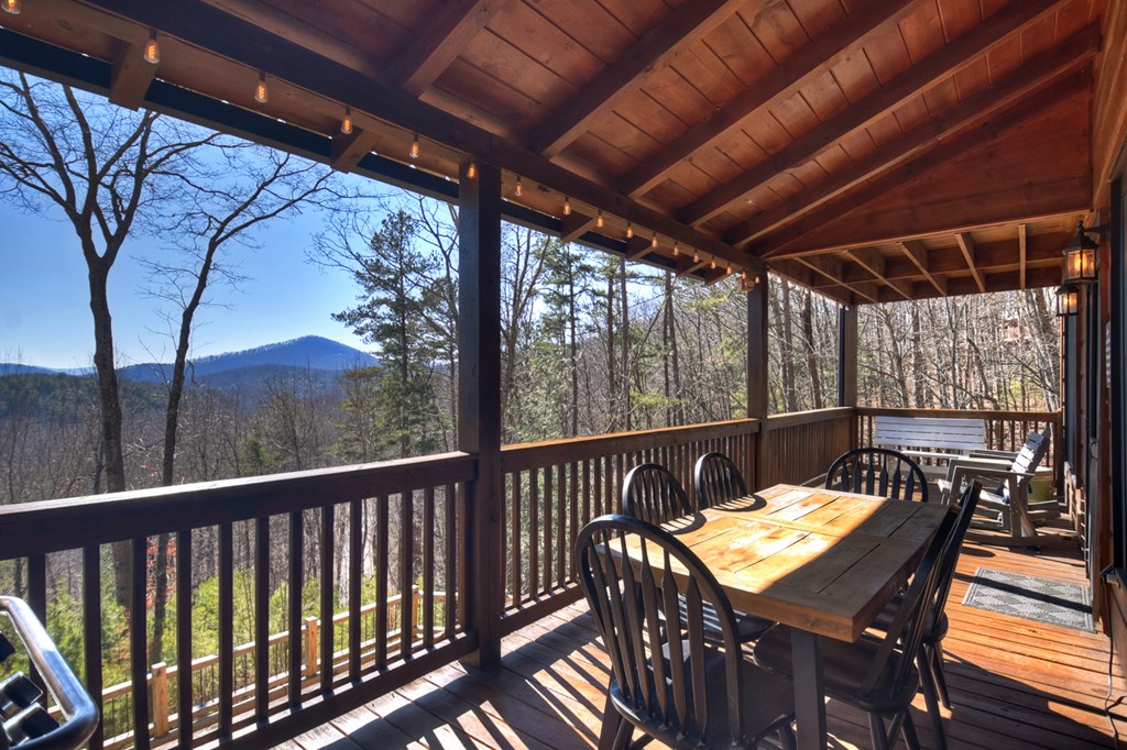 423618 Blue Ridge Residential