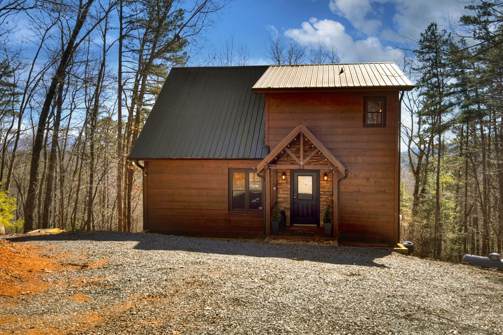 423618 Blue Ridge Residential