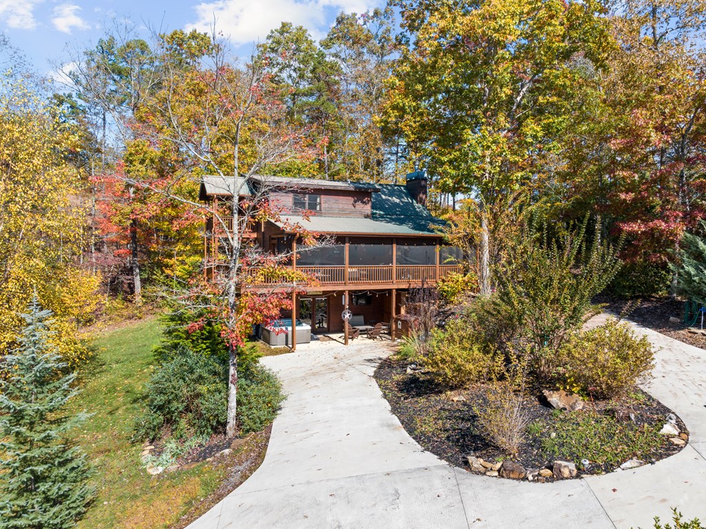 423621 Mineral Bluff Residential