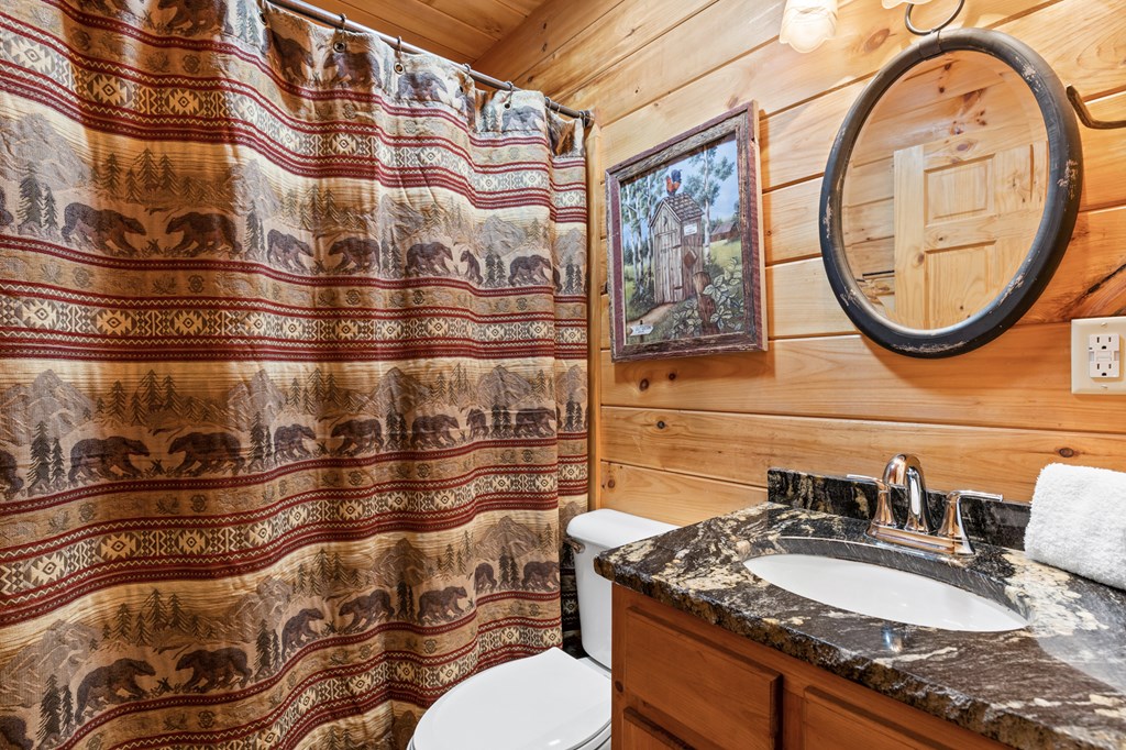 423621 Mineral Bluff Residential