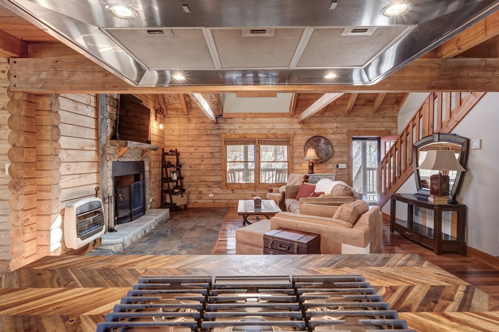 423622 Blue Ridge Residential