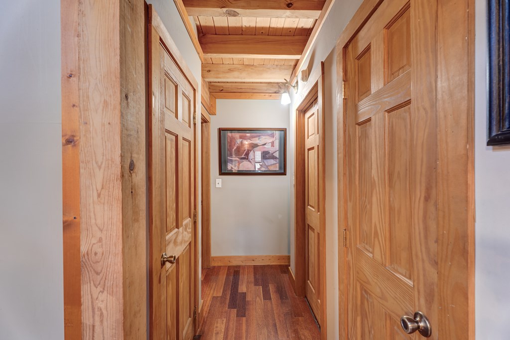 423622 Blue Ridge Residential