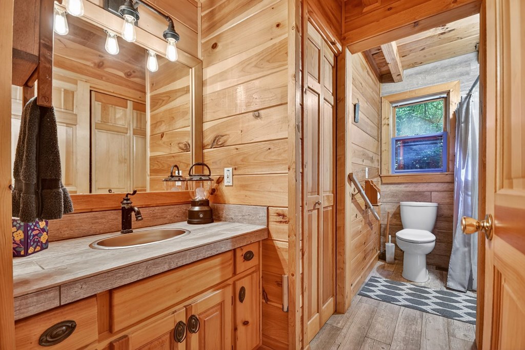 423625 Ellijay Residential