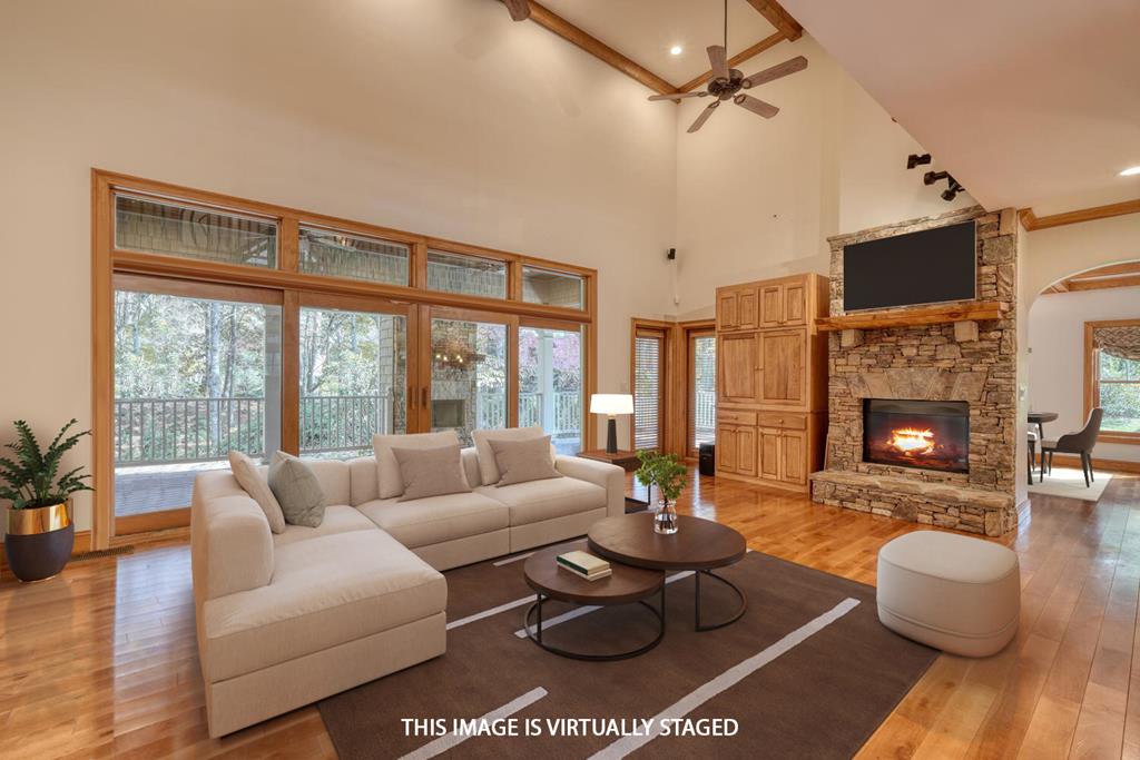 423631 Hiawassee Residential