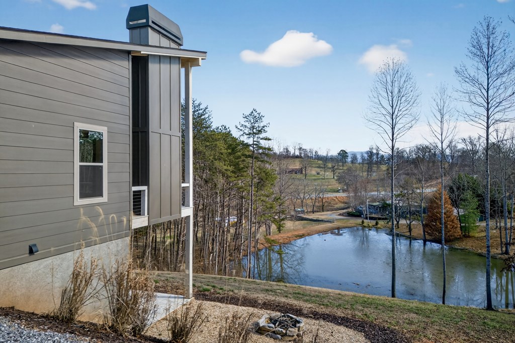 423634 Hayesville Residential