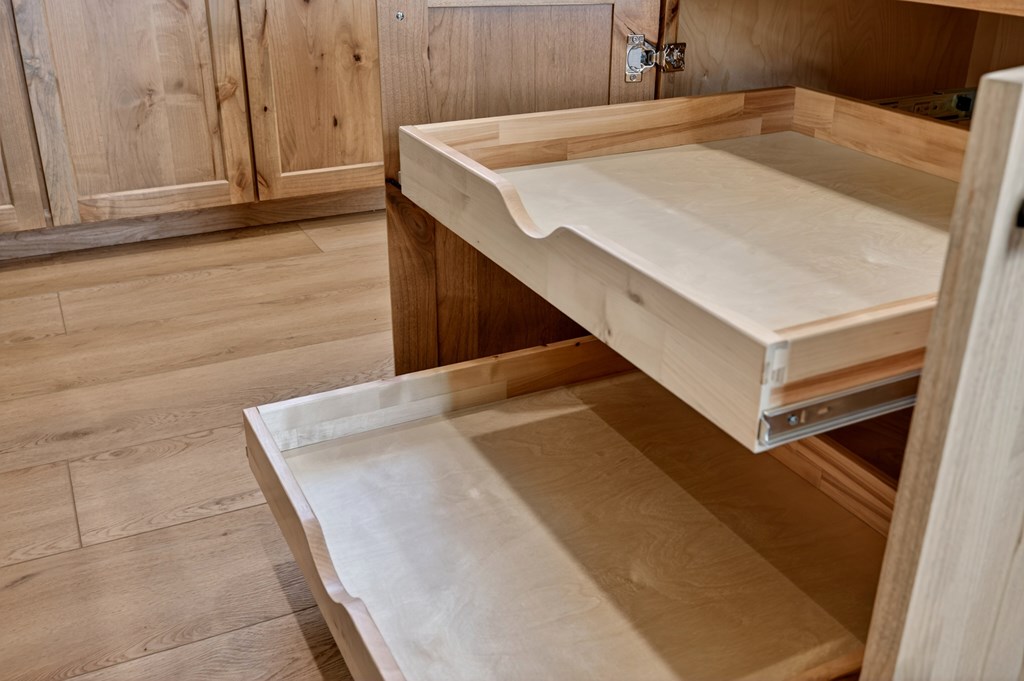 423634 Hayesville Residential