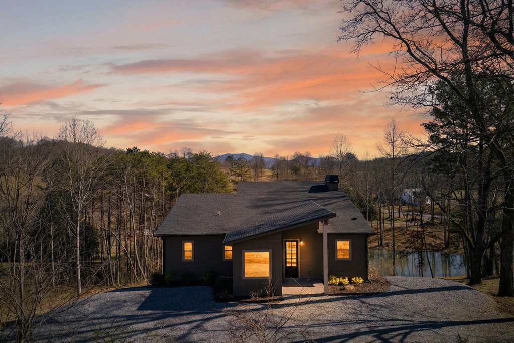 423634 Hayesville Residential